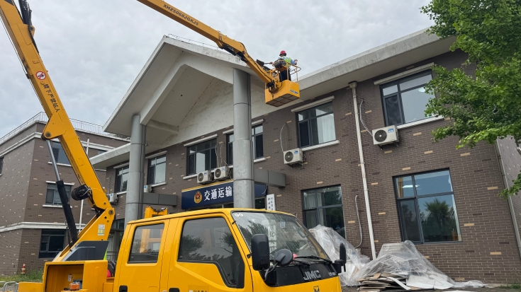 C:\Users\Administrator\Desktop\京哈北線分公司指揮調度中心高效完成辦公樓高空墜物隱患應急處置\22
